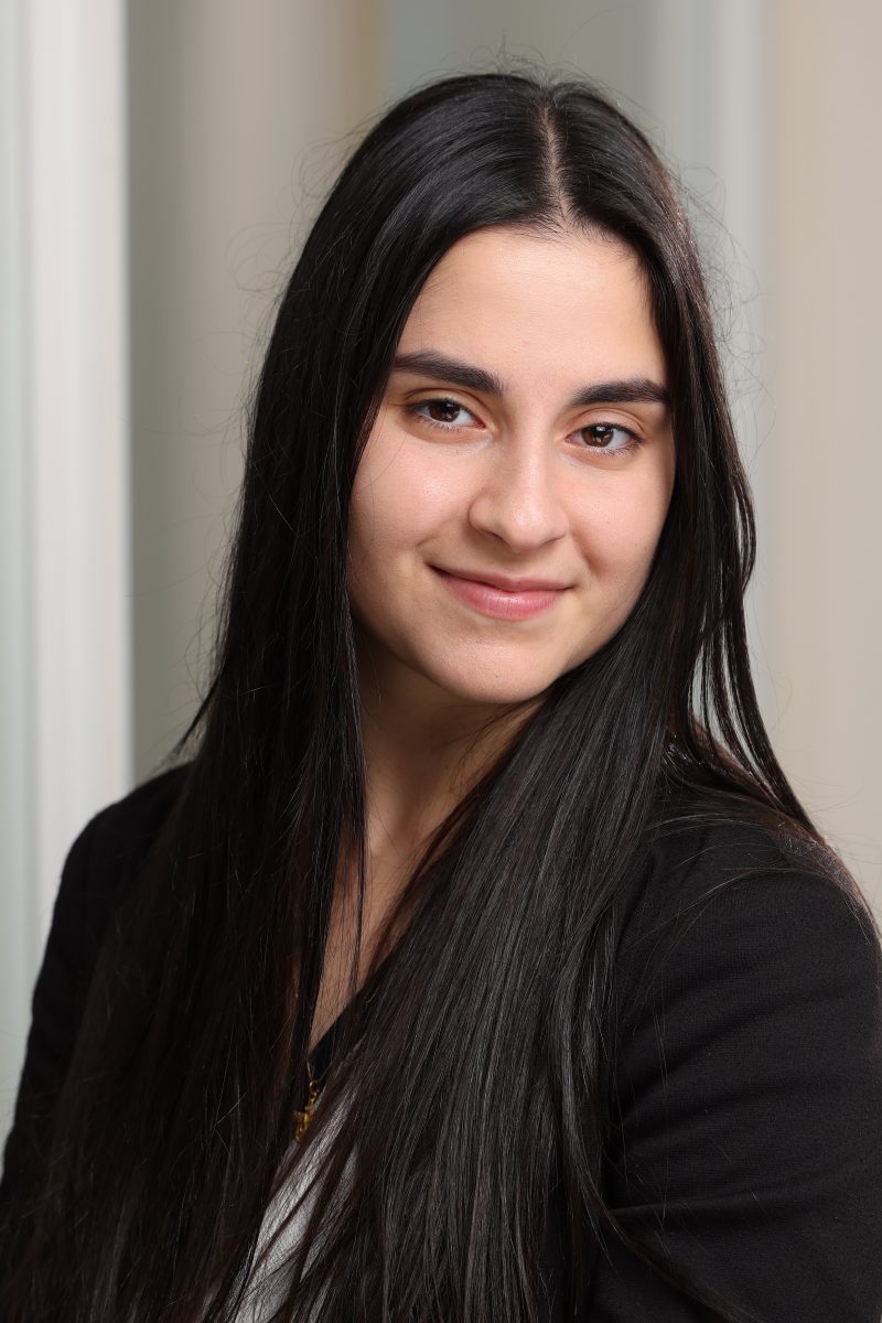 Aryana Zarkesh - Machins Solicitors